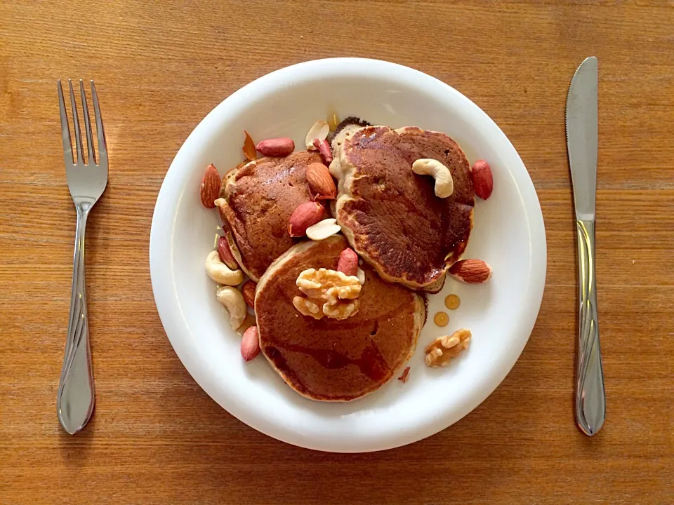 Wholemeal & buckwheat banana pancakes|Rihoさん