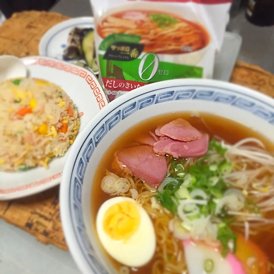 Snapdishの料理写真:サッポロ一番グリーンプレミアム0ゼロ、しょうゆラーメン|にょんにいさん