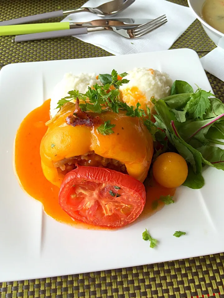 Serbian cooking - stuffed paprika|KellyCoさん