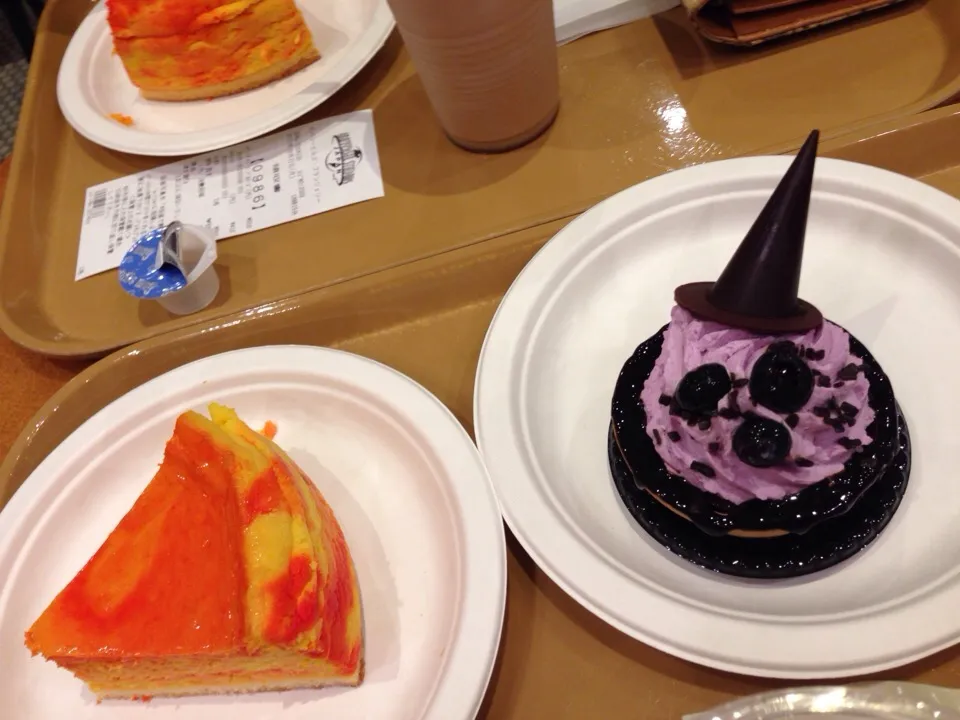 Snapdishの料理写真:パンプキンチーズケーキとブルーベリーケーキ！|ariaさん