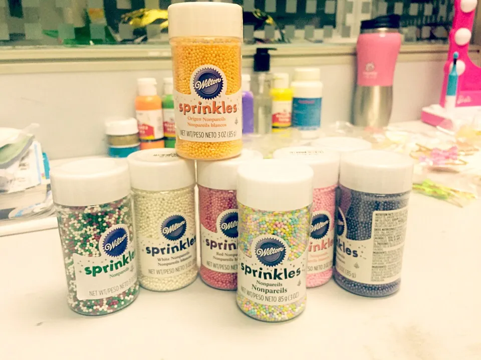 Sprinkles are finally here🎉🎉🍡🍰|bukky danielsさん