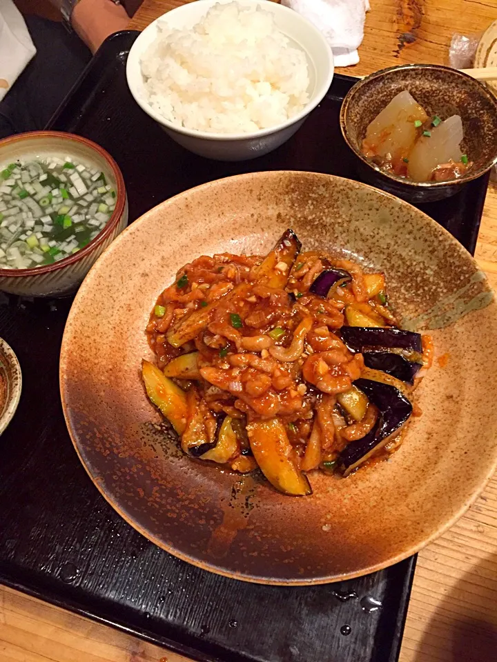 茄子の辛子炒め定食|まつださんさん