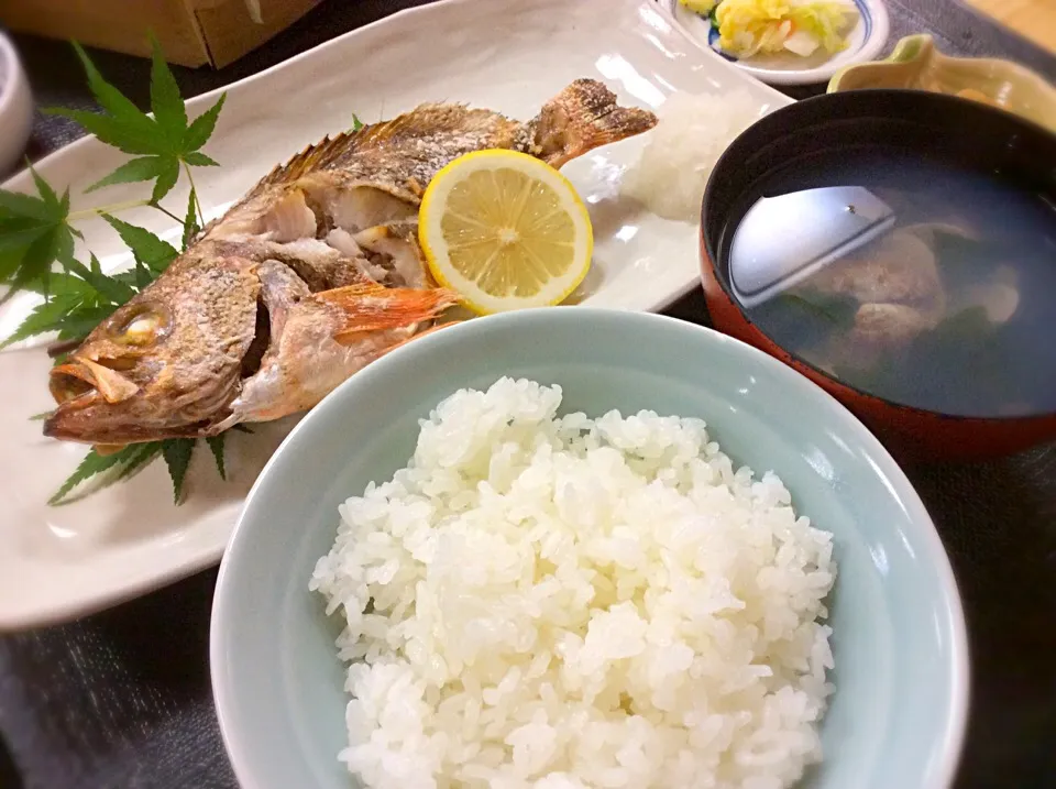 メバルの塩焼き定食😋🐟|アライさんさん