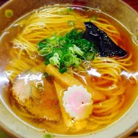 Snapdishの料理写真:しょうゆラーメン|たんたんさん