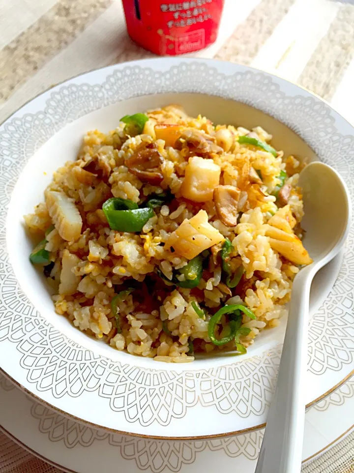 豊菜JIKAN　男子が喜ぶ褒められご飯　にんにくしょう油にちょい辛　イカ炒飯 #うちバル #金魚の肴|青山金魚さん