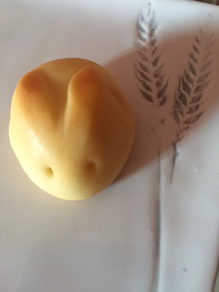 Yuzu flavoured bunny pastry for midautumn|Ong Sor Fernさん