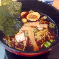 Snapdishの料理写真:富山ブラックラーメン|あーりんさん