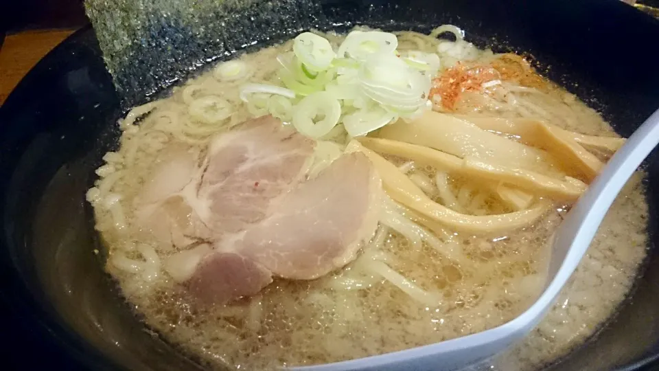 中華そば つけめん 舎鈴 南池袋店の六厘舎のラーメン ＠池袋|大脇さん