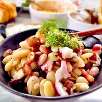 Lima bean salad with shrimp and octopus.|Kirk Awiamさん