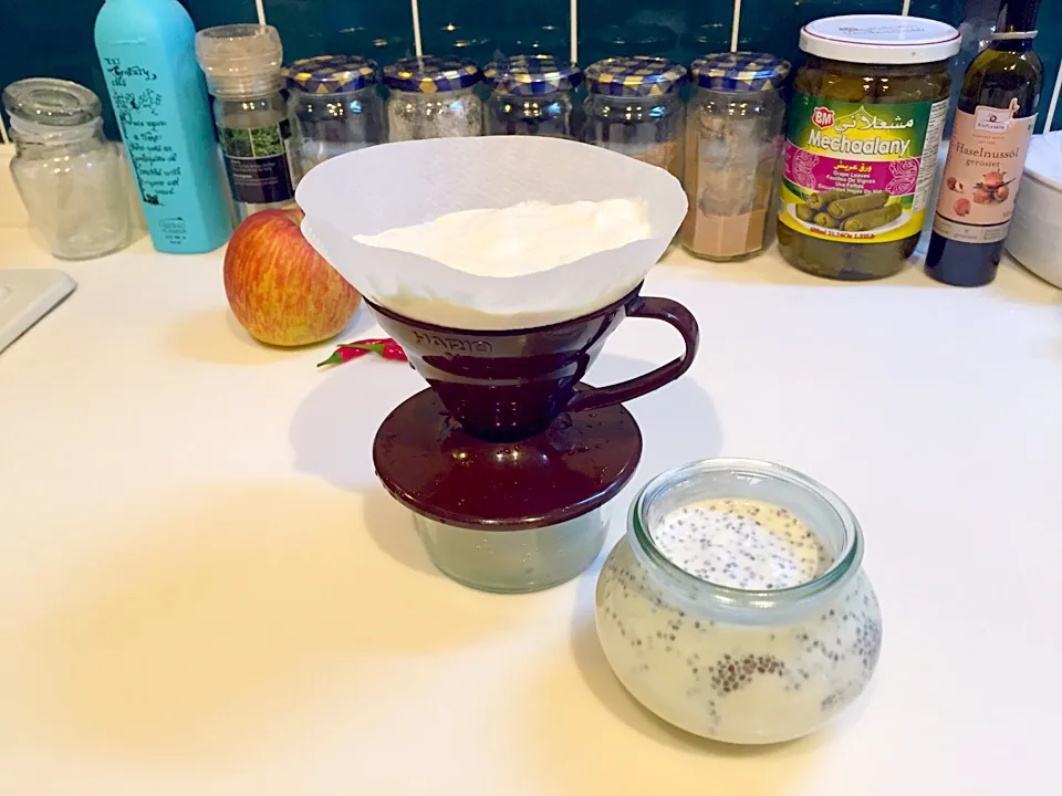 ココナッツヨーグルト(水切り、とチアシード入り)|Yuki Masukoさん