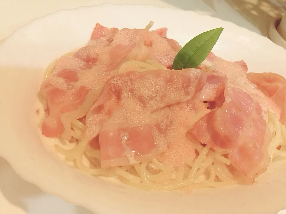 Snapdishの料理写真:たらこクリームパスタ|マ ユさん