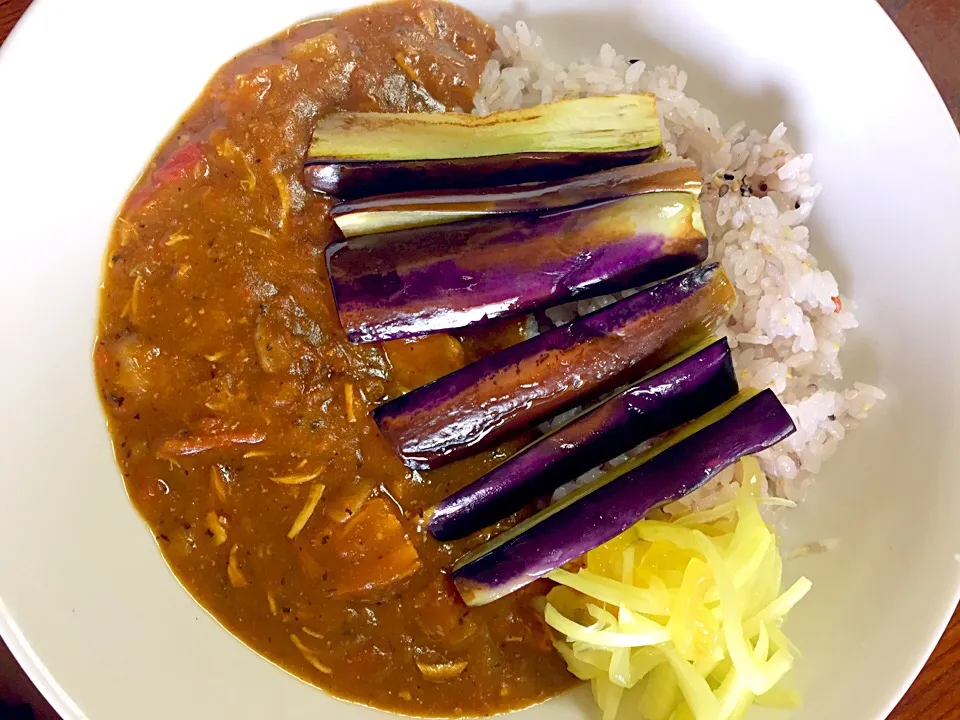 ナスとチキンのカレー|旨辛ろ〜もん 無添加・手作りラー油さん