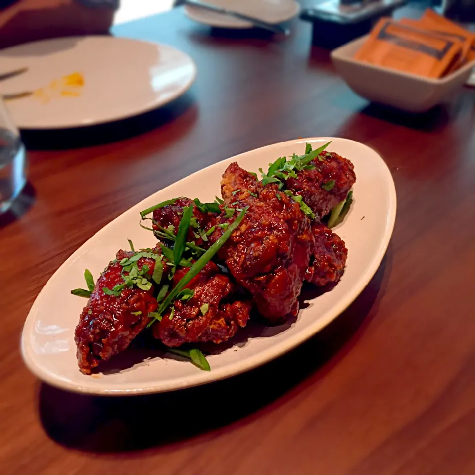 Tamarind spiced chicken wings|해리さん