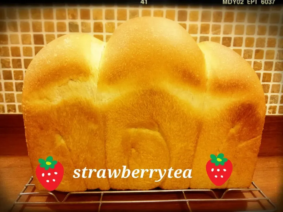 strawberrytea山食パン♪|きみちさん