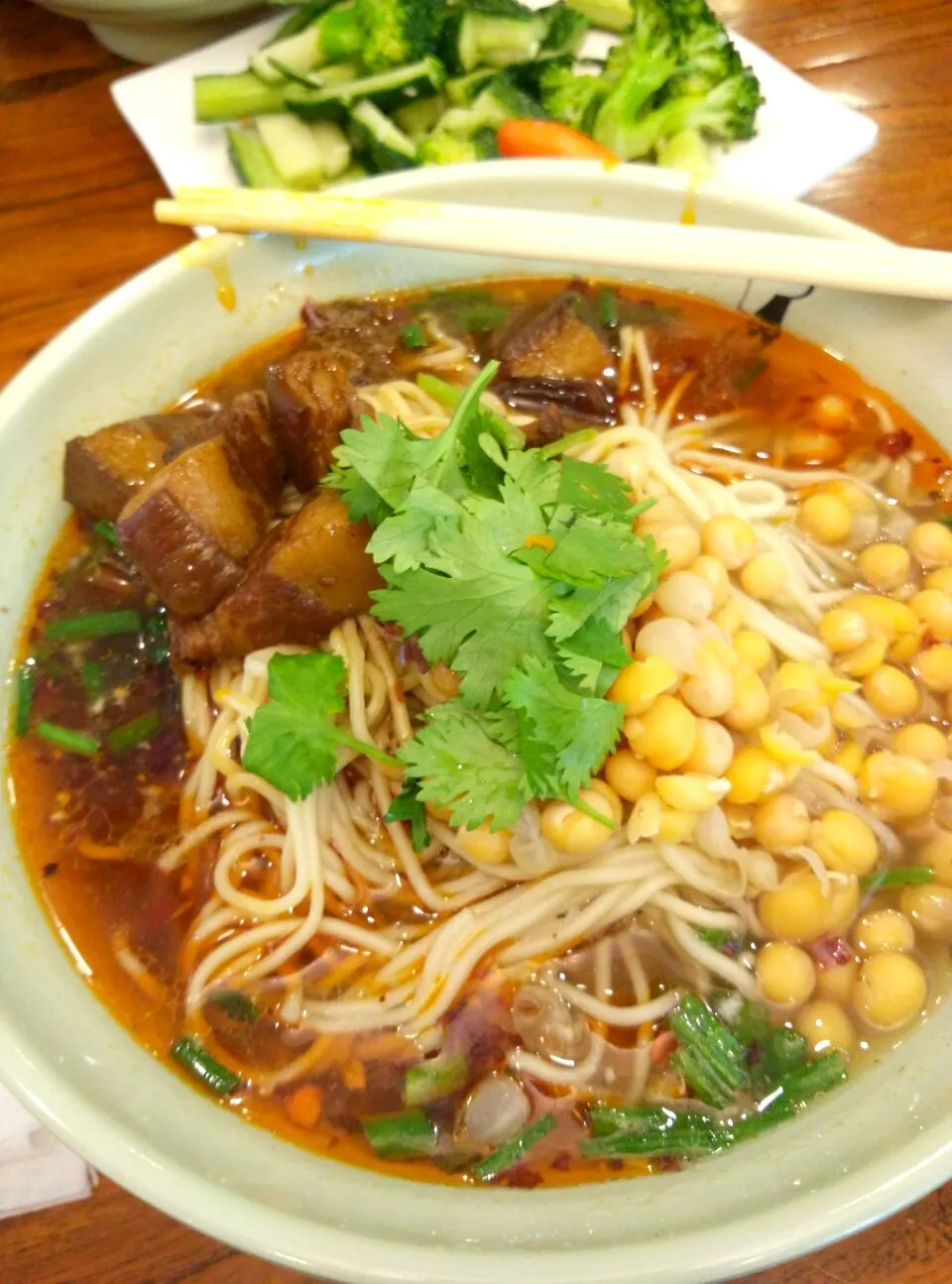 红炒肉面...red pork noodle #china|Bakaminna Shizenさん