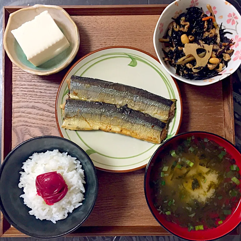 残業帰りに！なるべく健康定食🍱🏪これで500〜600円前後だよ(((o(*ﾟ▽ﾟ*)o)))|えり(ぼちぼち)さん