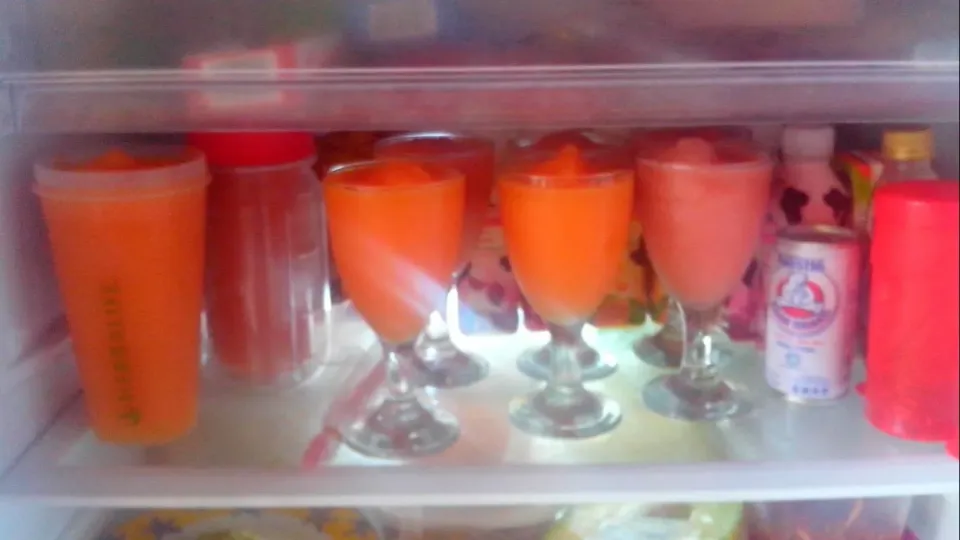 Smoothie  pepaya dan straberry|faridah trianaさん