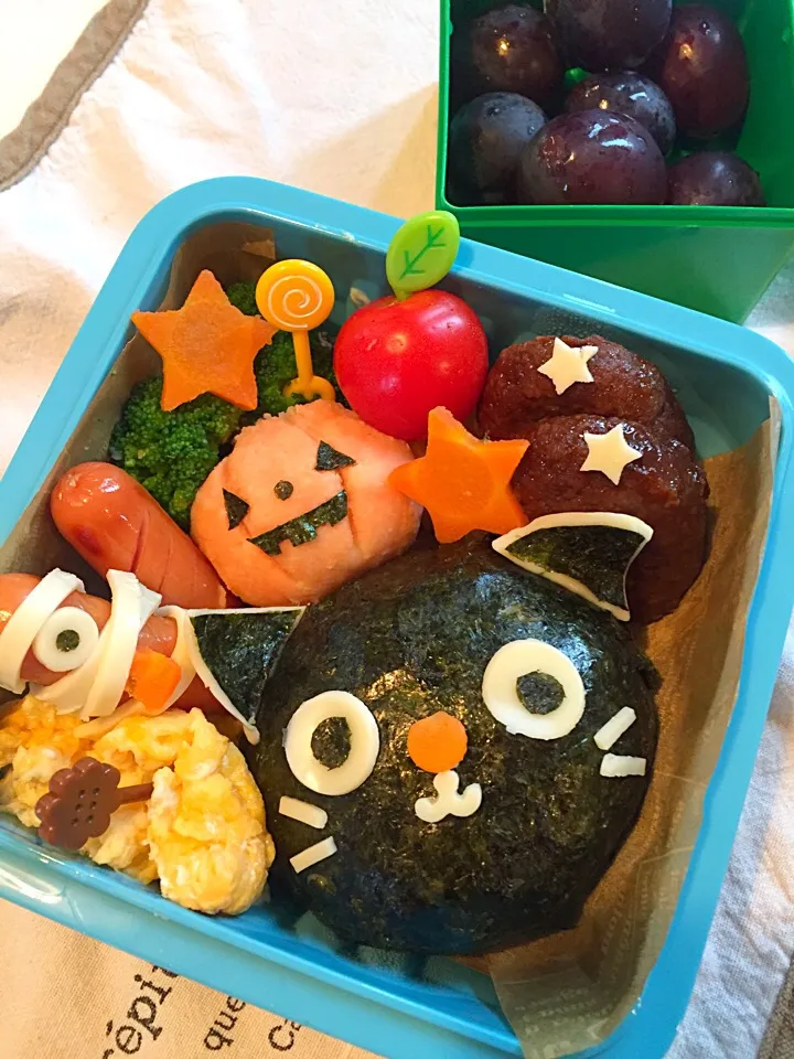 ハロウィン🎃キャット中2娘のお弁当|あおぱんださん