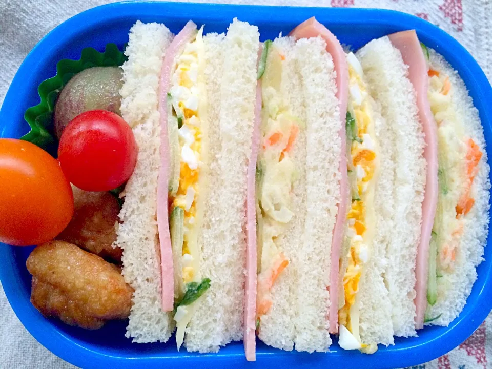 Lunch box☆Sandwich🍞ｻﾝﾄﾞｳｨｯﾁ弁当|🌈Ami🍻さん