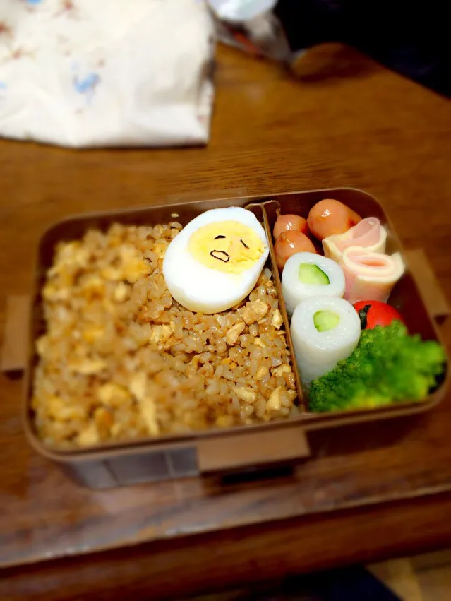 ぐでたま チャーハン弁当|ひろぴかさん