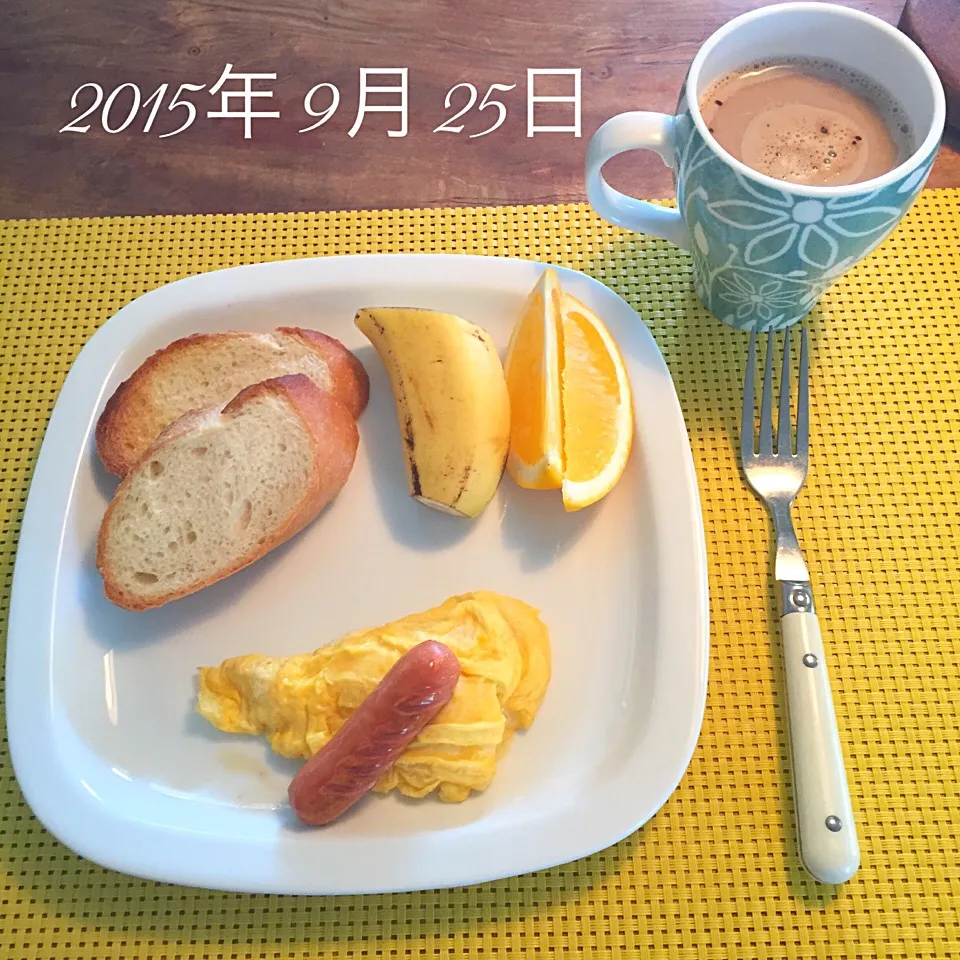 Snapdishの料理写真:朝ごはん 2015・9・25|ローゼルさん