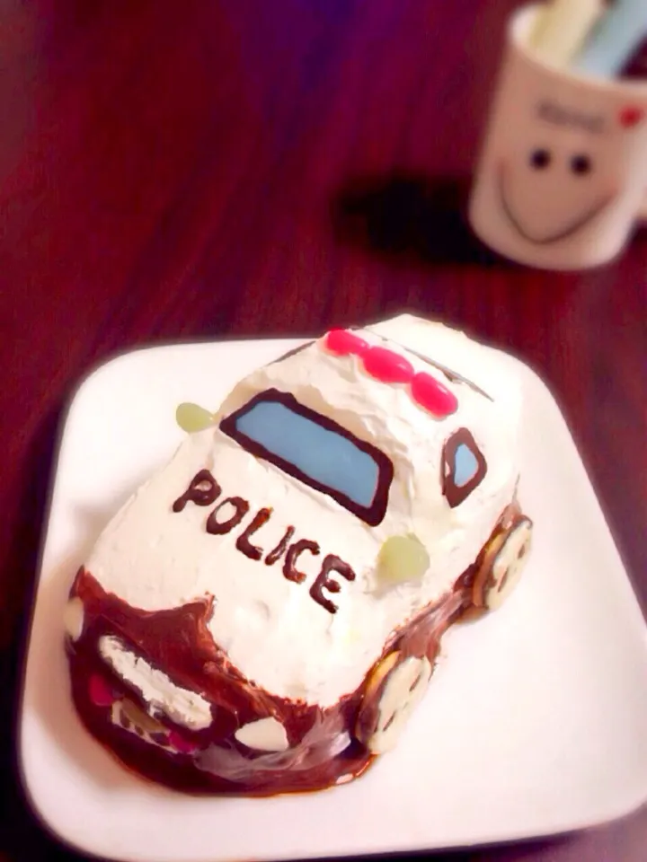 Snapdishの料理写真:パトカーケーキ🚓✨|ほわーんさん