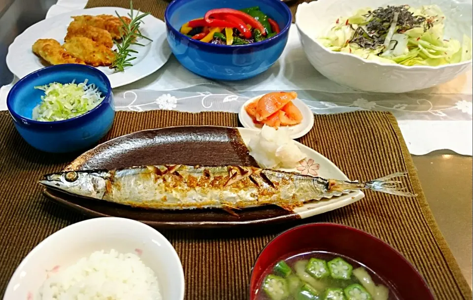 晩御飯🍁秋刀魚の塩焼き🍁茄子&パプリカの揚げ浸し|らんちゃんさん