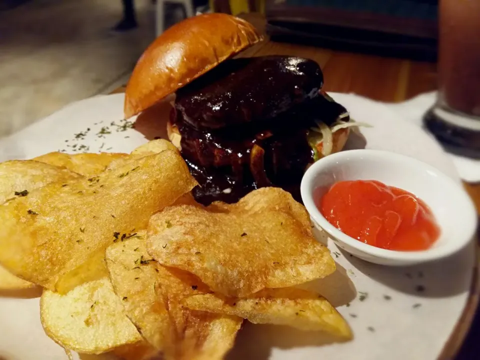 beef burger with coffe sauce!!|budiarti asihさん