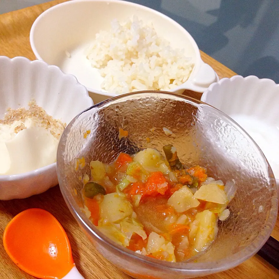 0925夕 ごはん、キャベツ入り味噌肉じゃが、サツマイモバター、豆腐、ヨーグルト|かえるさん