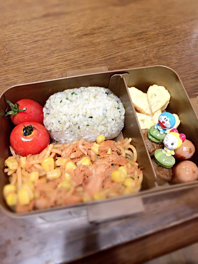 Snapdishの料理写真:ナポリタン弁当|ひろぴかさん