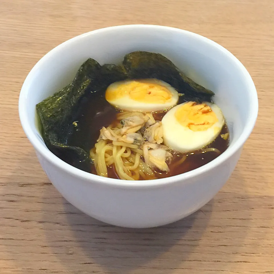 Snapdishの料理写真:魚介系醤油ラーメン|dashi menjiroさん