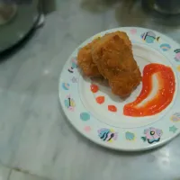 Snapdishの料理写真:Beef nugget and chilli sauce|Mayaさん