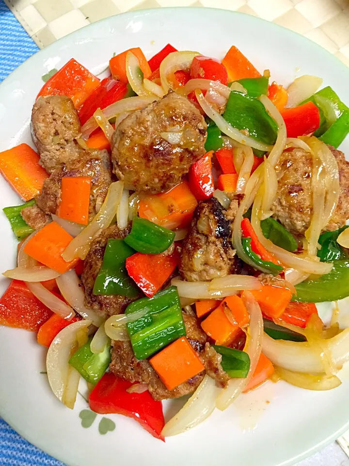 sweet and sour pork style meatballs in sweet vinegar ankake sauce|Sabri Zulueta Galanoさん