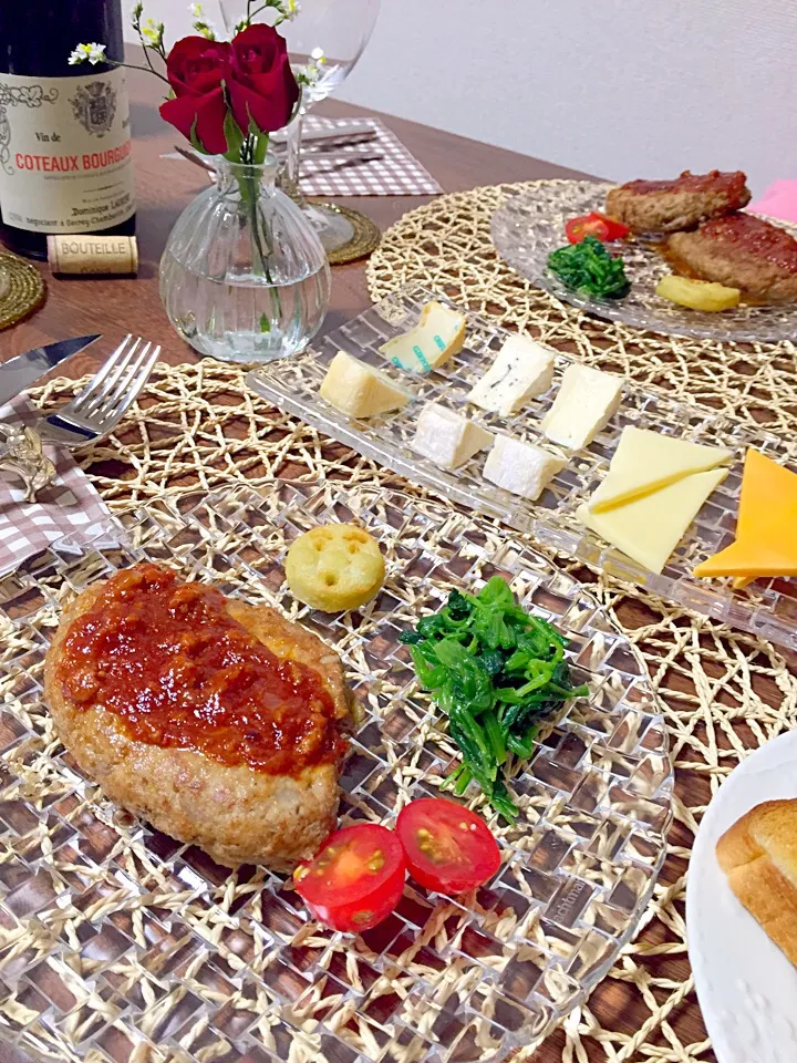 Snapdishの料理写真:旦那様手作りハンバーグでMyお誕生日祝い◡̈♥︎|kaoさん