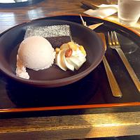 ガトーショコラと能登いちごのアイス