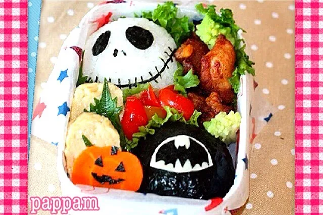 Snapdishの料理写真:ハロウィンキャラ弁：ナイトメアー・ビフォア・クリスマス ジャックおにぎり弁当🎃|ぱっぱむさん