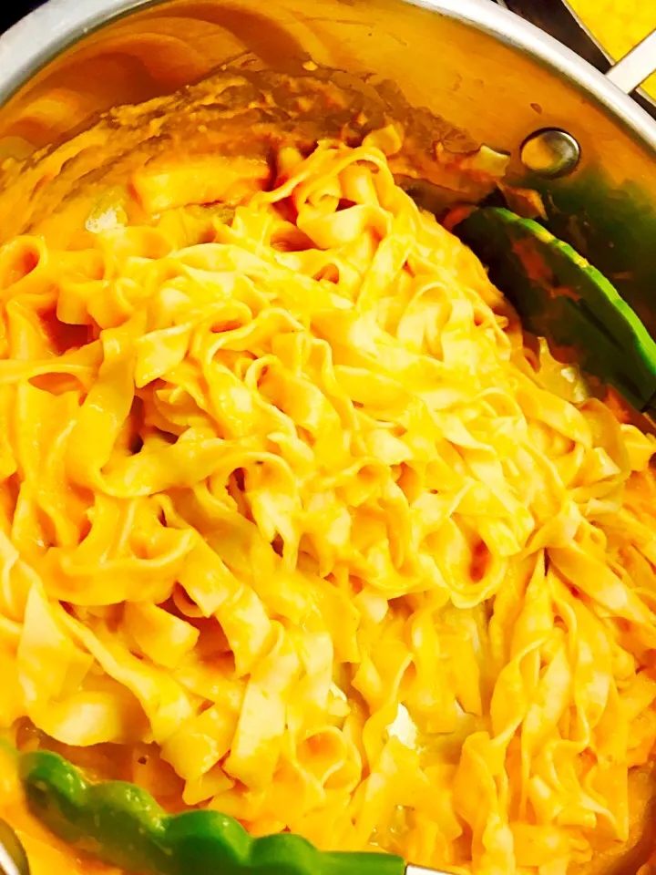 Home made fettuccini pasta with pumpkin Alfredo sauce|Steven Hさん