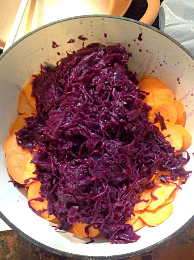 Snapdishの料理写真:beets with yams|CHUENCHAIさん