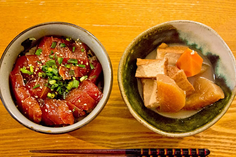 マグロ漬け丼と厚揚げと大根の煮物|しげさんさん