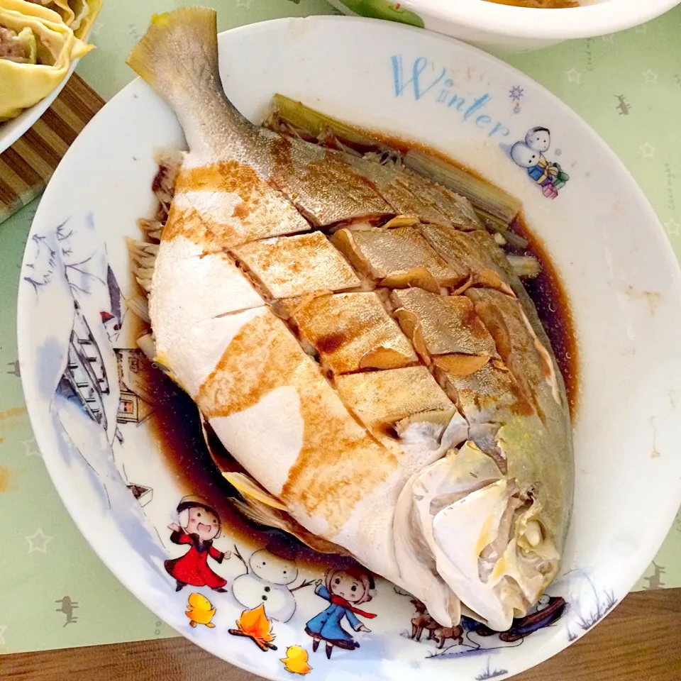 Snapdishの料理写真:蒸鱼|liさん