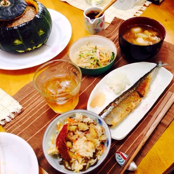 栗ご飯 さんま けんちん汁 春雨サラダ 梅酒 カボチャの肉詰め|まっちGさん