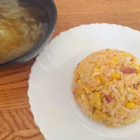 さつまいもチャーハン&コンソメスープ|みーさん