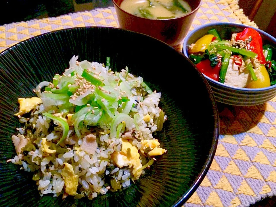 ピリ辛高菜炒飯&チンゲン菜とパプリカと豆腐の中華炒め定食♪|Nonさん