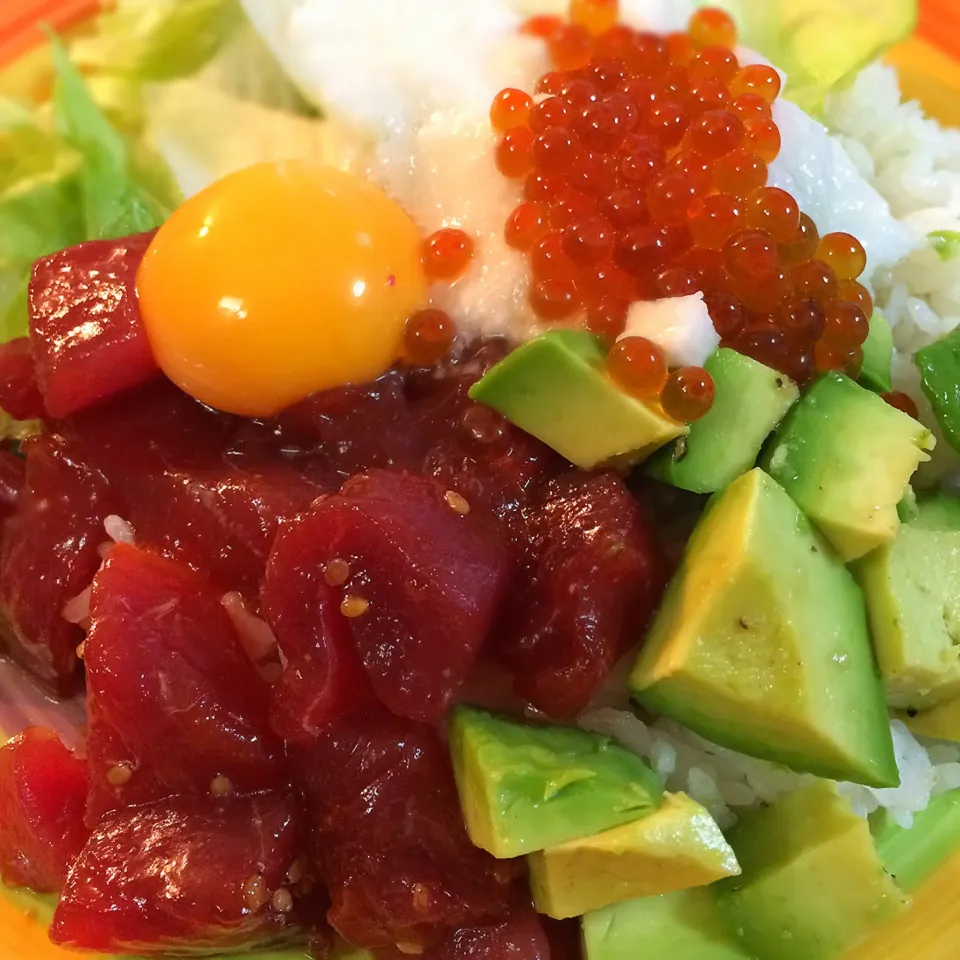 中秋の名月どん〜
   ユッケ丼|志野さん