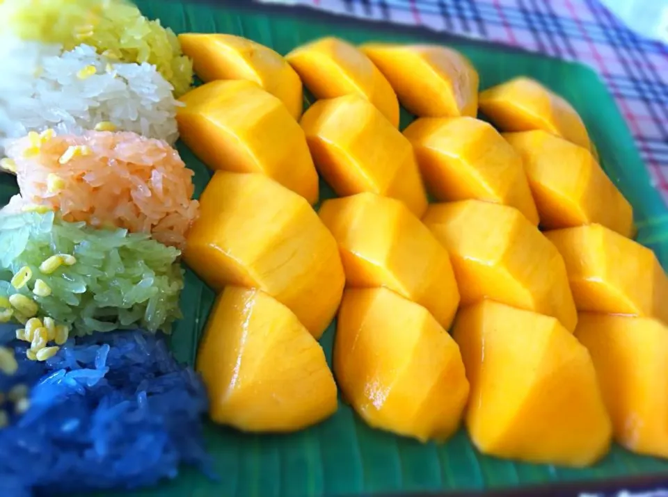 Mango with sticky rice|pukziiさん