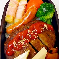 Snapdishの料理写真:３０分寝坊⏰😨つめ込み弁当🍱〰💃