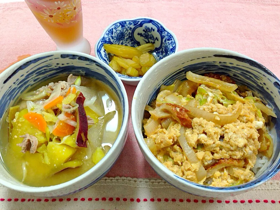 玉子丼＆豚汁|ほなさん