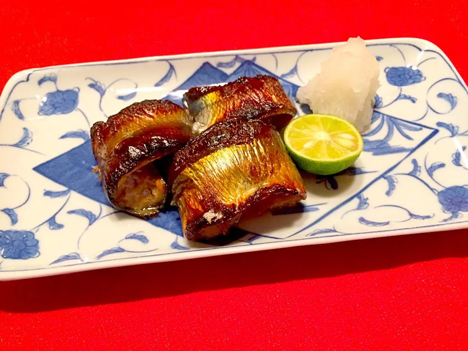 秋刀魚の幽庵焼きをすだちで♪|まるまさん