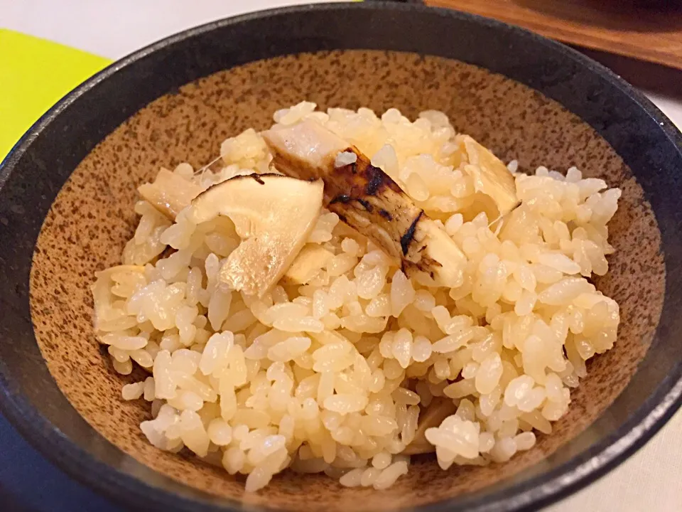 花粉症のおかげで……醬油味の🍄御飯を美味しく頂けました🍃🍃🍃花粉症のアホーーーー😢|にゃあ（芸名）さん