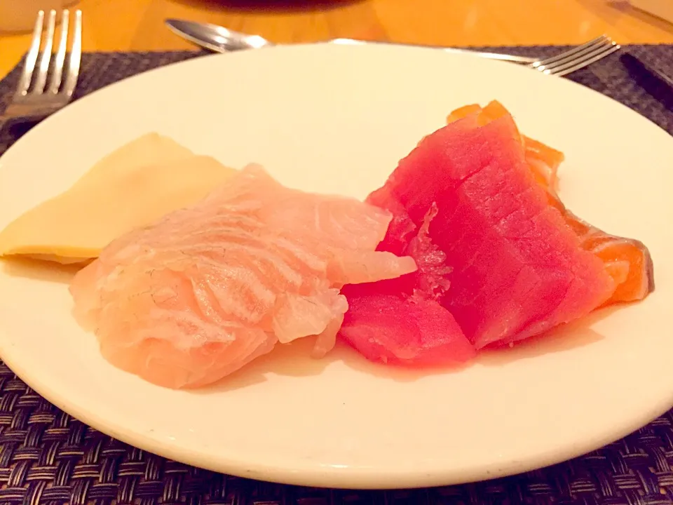 Assorted sashimi|Sky Blueさん